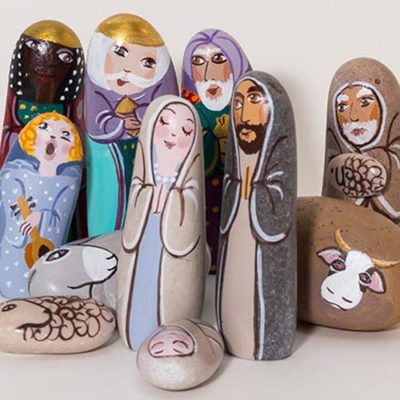 500x500 Les santons galets nativite - la Vie en Douce de Martine Gaussen La creche de Noel en galets revisitee par la Vie en Douce